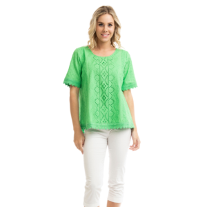 broderie top | parrot