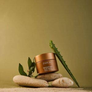 inika | organic detoxifying clay mask